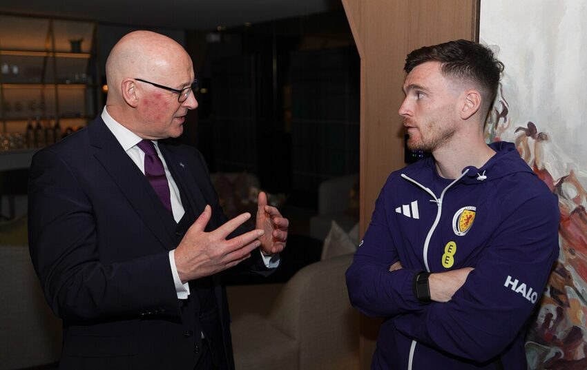 Scottish Minister meets with Scottish National Football Team (Andy Robertson)