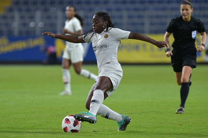 Sandy Baltimore in action for Chelsea Women