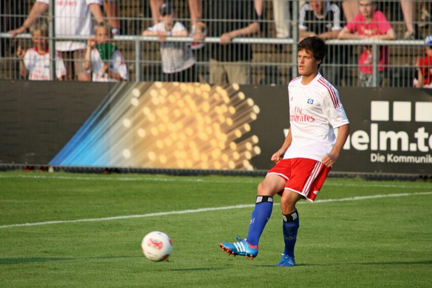 Christian Norgaard in HSV colours